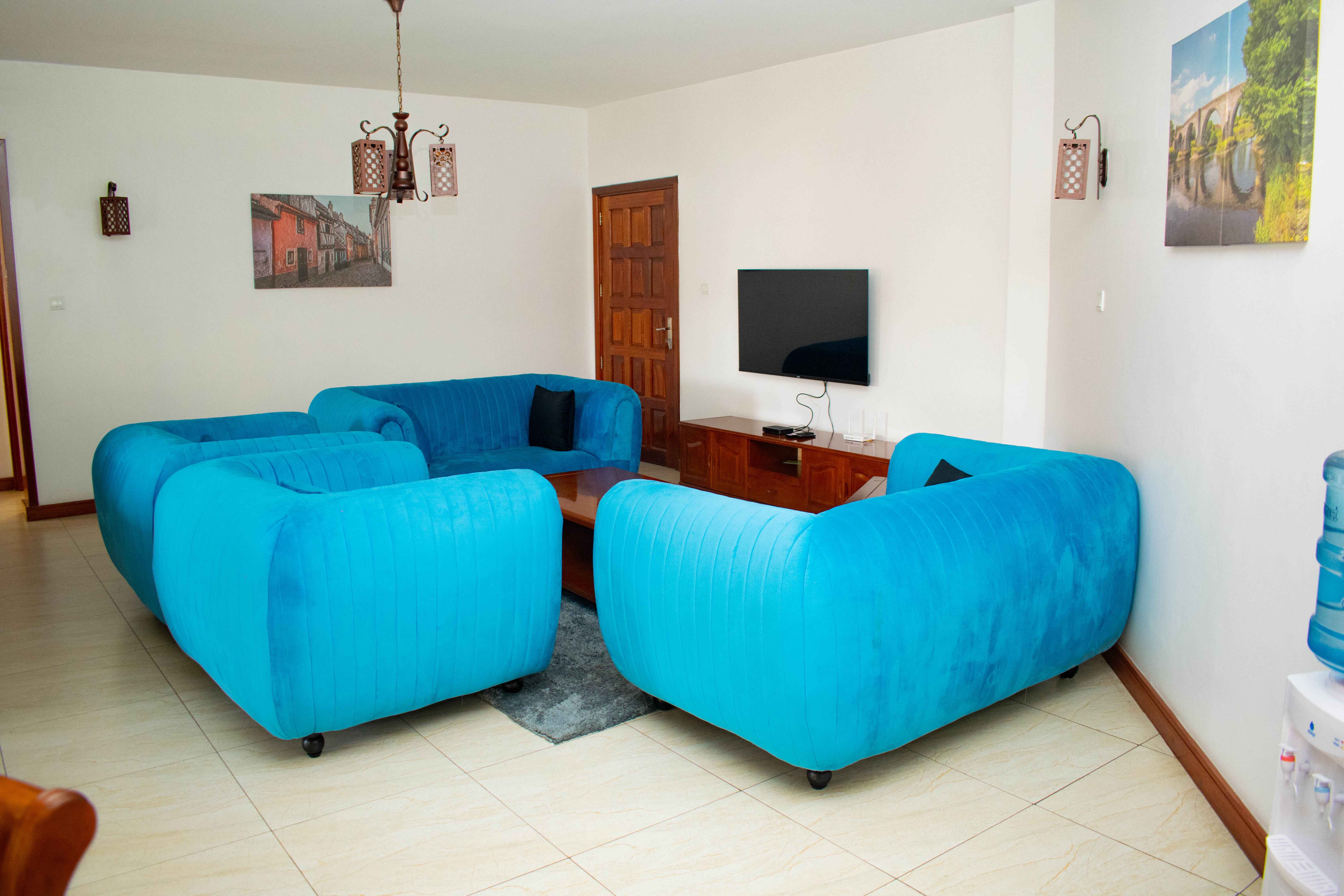 Furnished One-Bedroom in Parklands